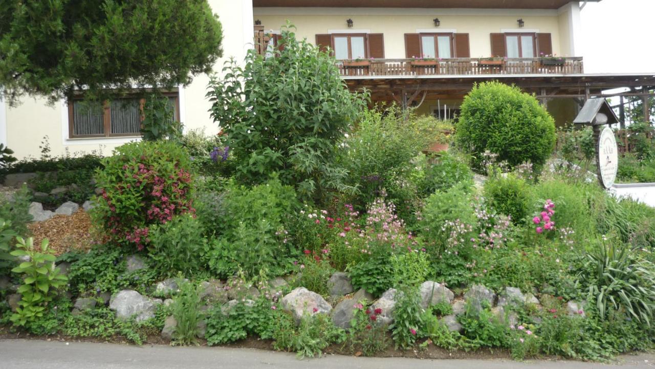 Gastehaus Raab Apartamento Albrechtshohe Exterior foto